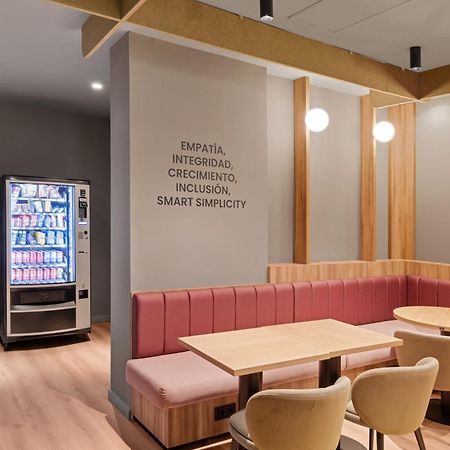 B&B Hotel Madrid Fuenlabrada Kültér fotó